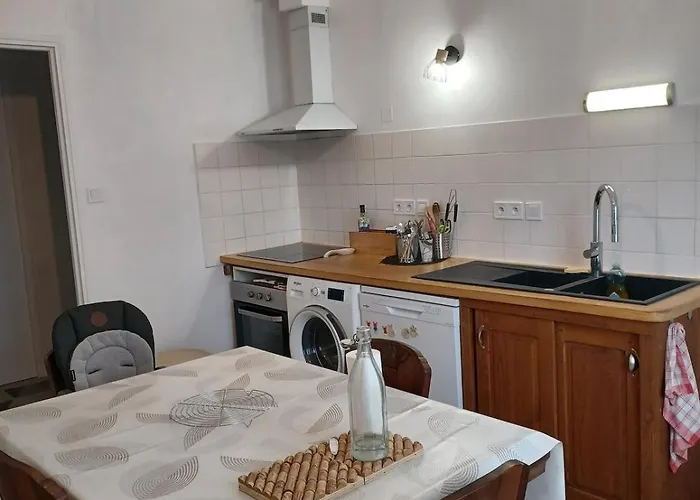 Maison Jardin & Garage P2 10 Min Gare Apartamento Nîmes