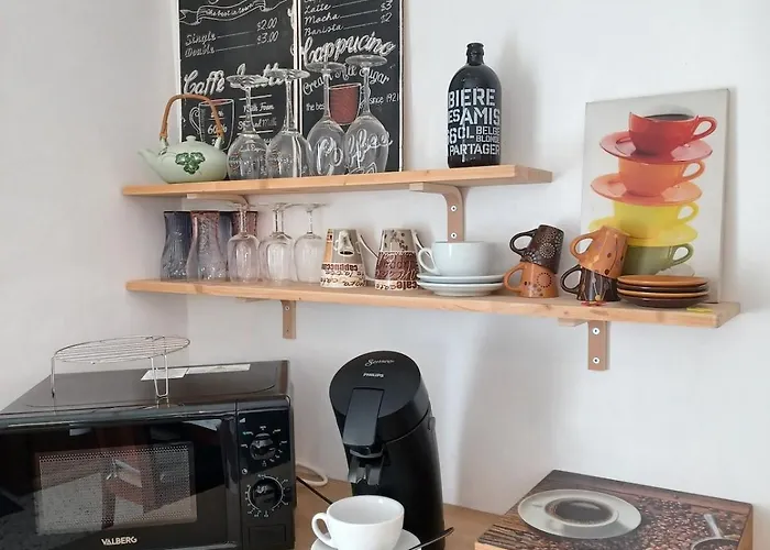 Maison Jardin & Garage P2 10 Min Gare *