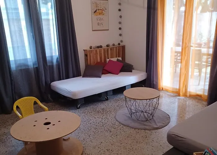 Maison Jardin & Garage P2 10 Min Gare