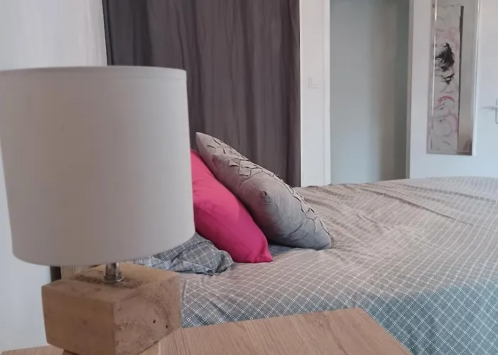 Maison Jardin & Garage P2 10 Min Gare Apartamento *